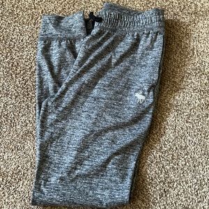 Like new Abercrombie kids active pants